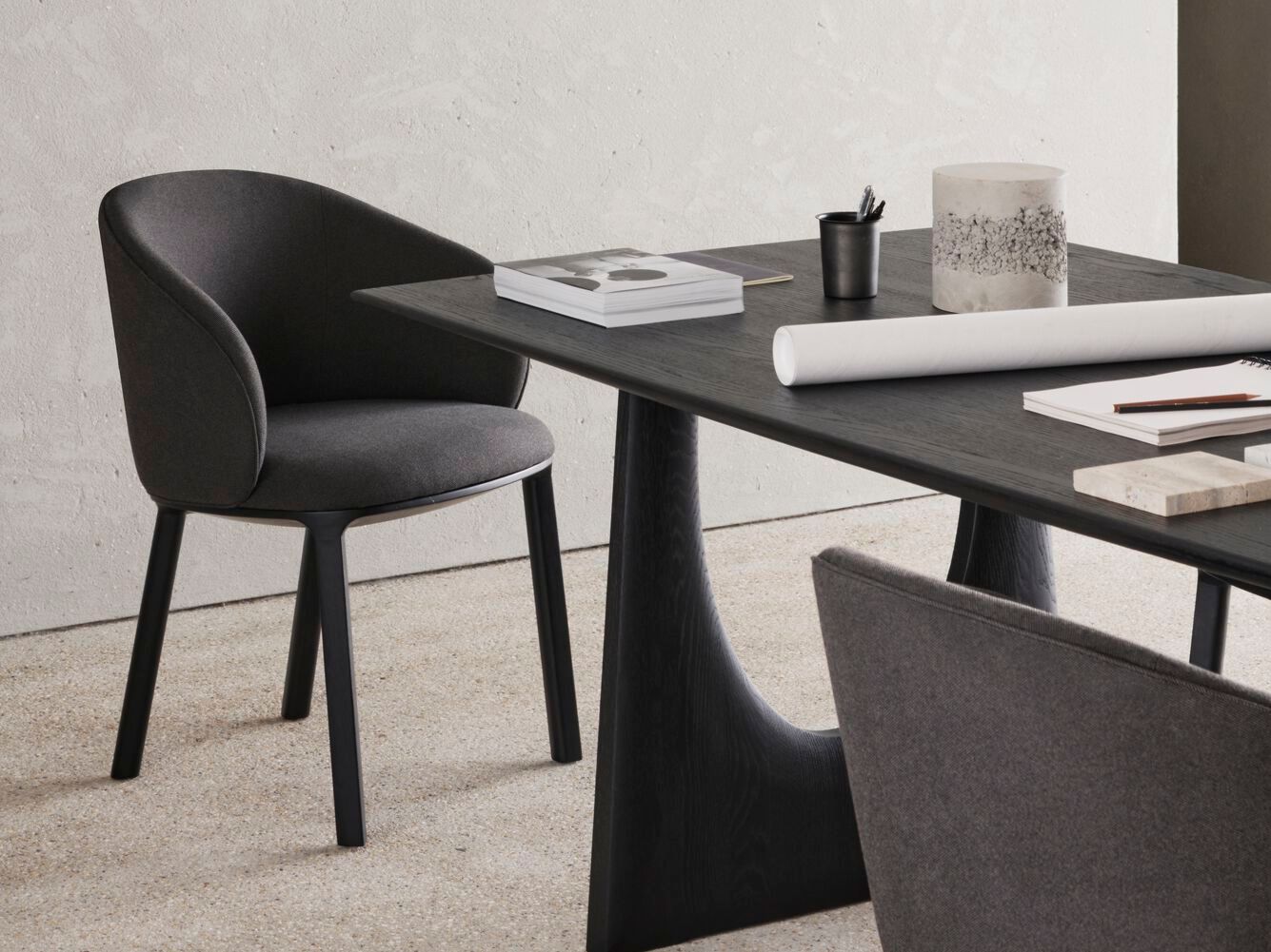 Мягкий стул из ткани Ethnicraft UNDA CHARCOAL ARCH-00021494 - Вид №3