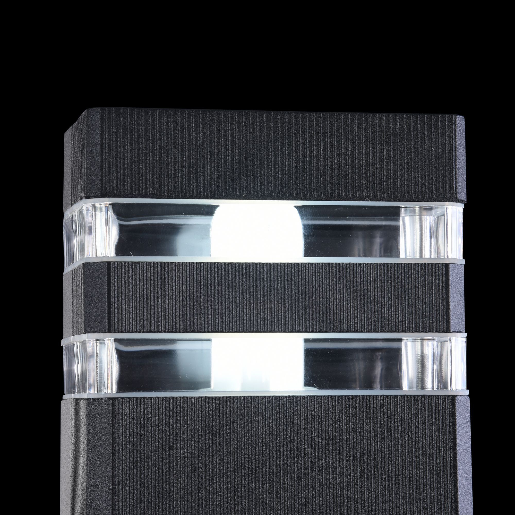 Алюминиевый наружный настенный светильник Maytoni Unter den Linden ARCH-00071883 - Вид №3