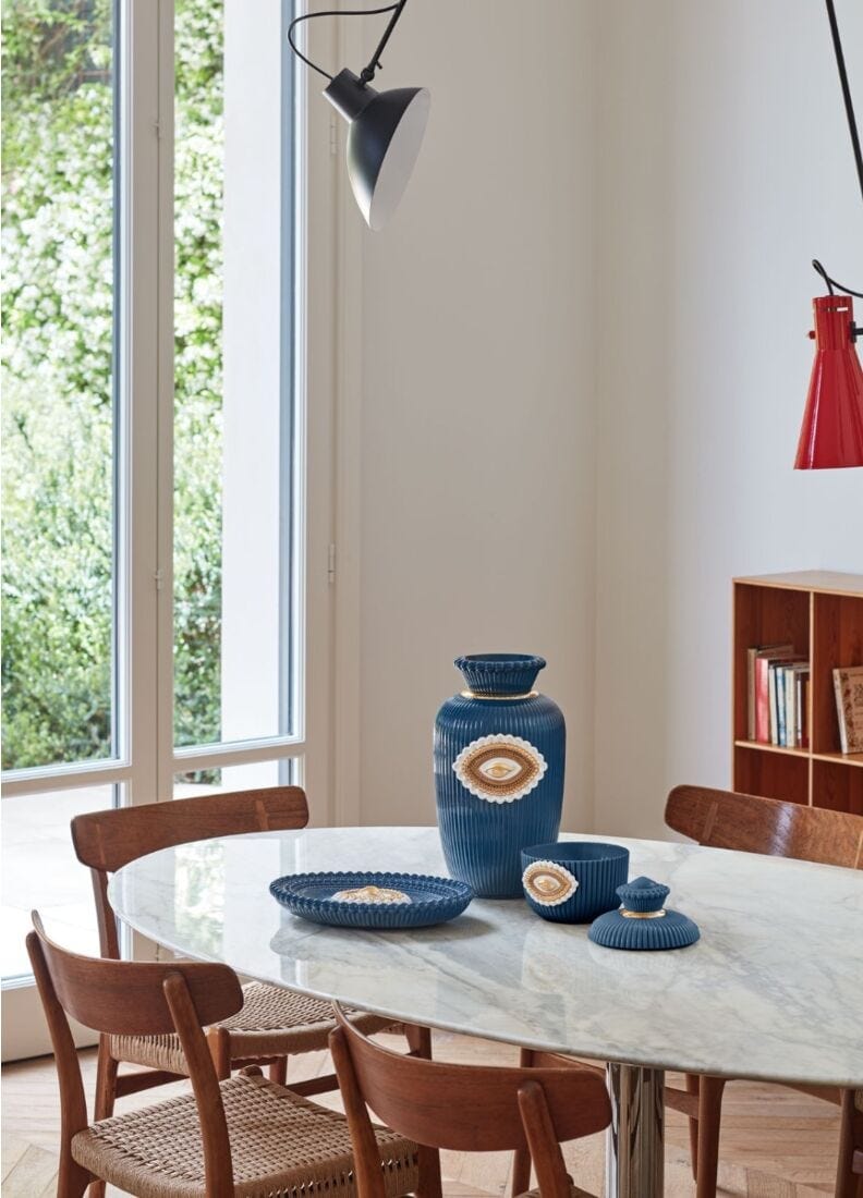 Фарфоровая ваза Lladró LOVER'S EYES VASE ARCH-00060007 - Вид №5