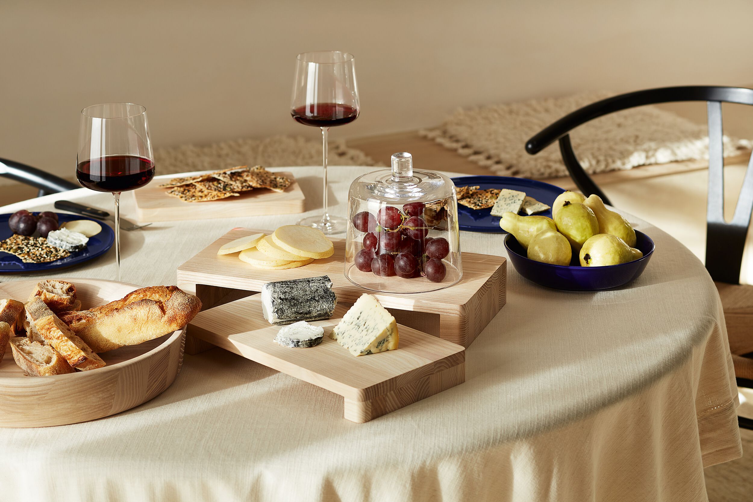 Фарфоровая салатница с деревянными столовыми приборами LSA Collective ARCH-00043902 - Вид №3