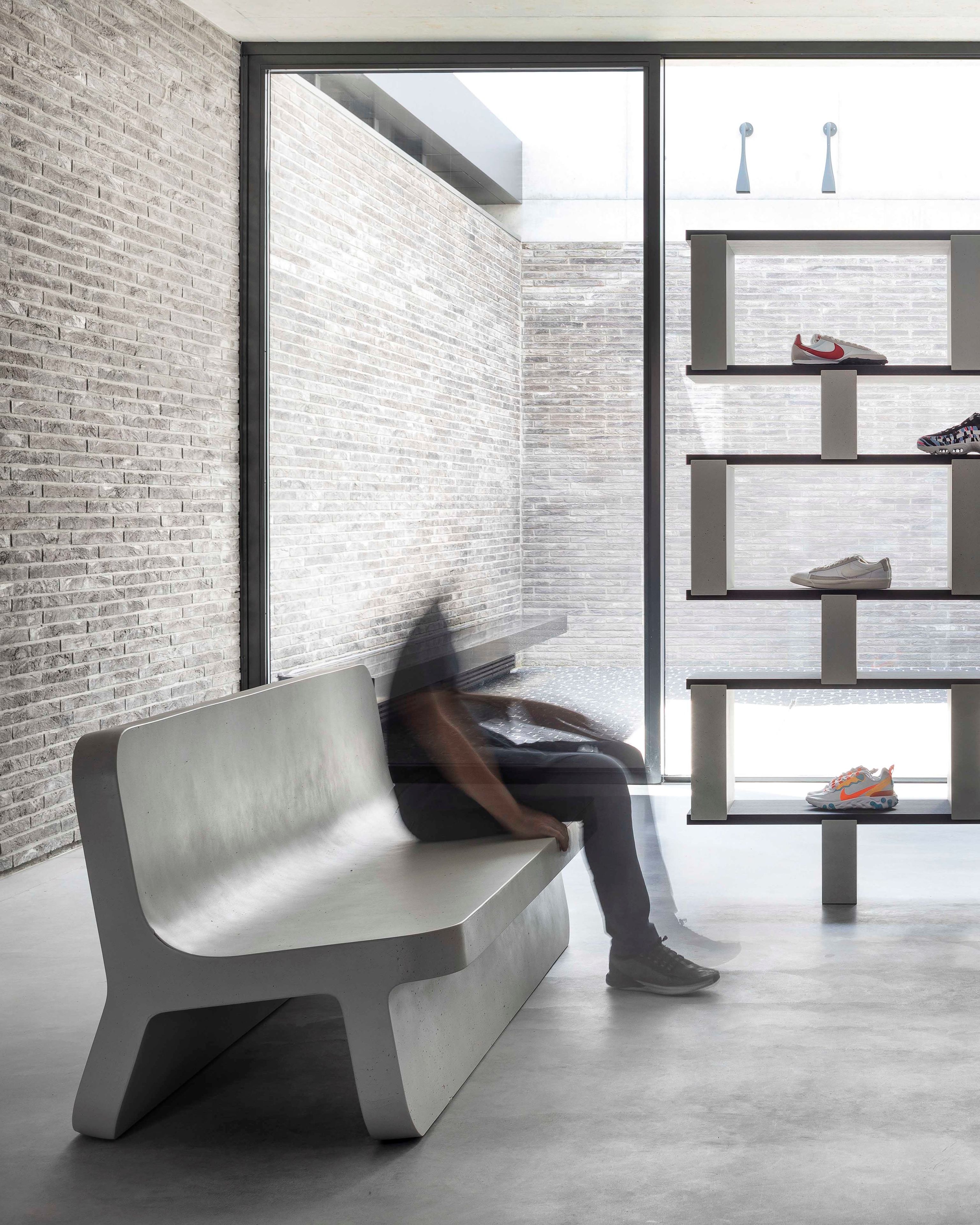 Скамья Cimento® со спинкой Торчелло ARCH-00047603 - Вид №4