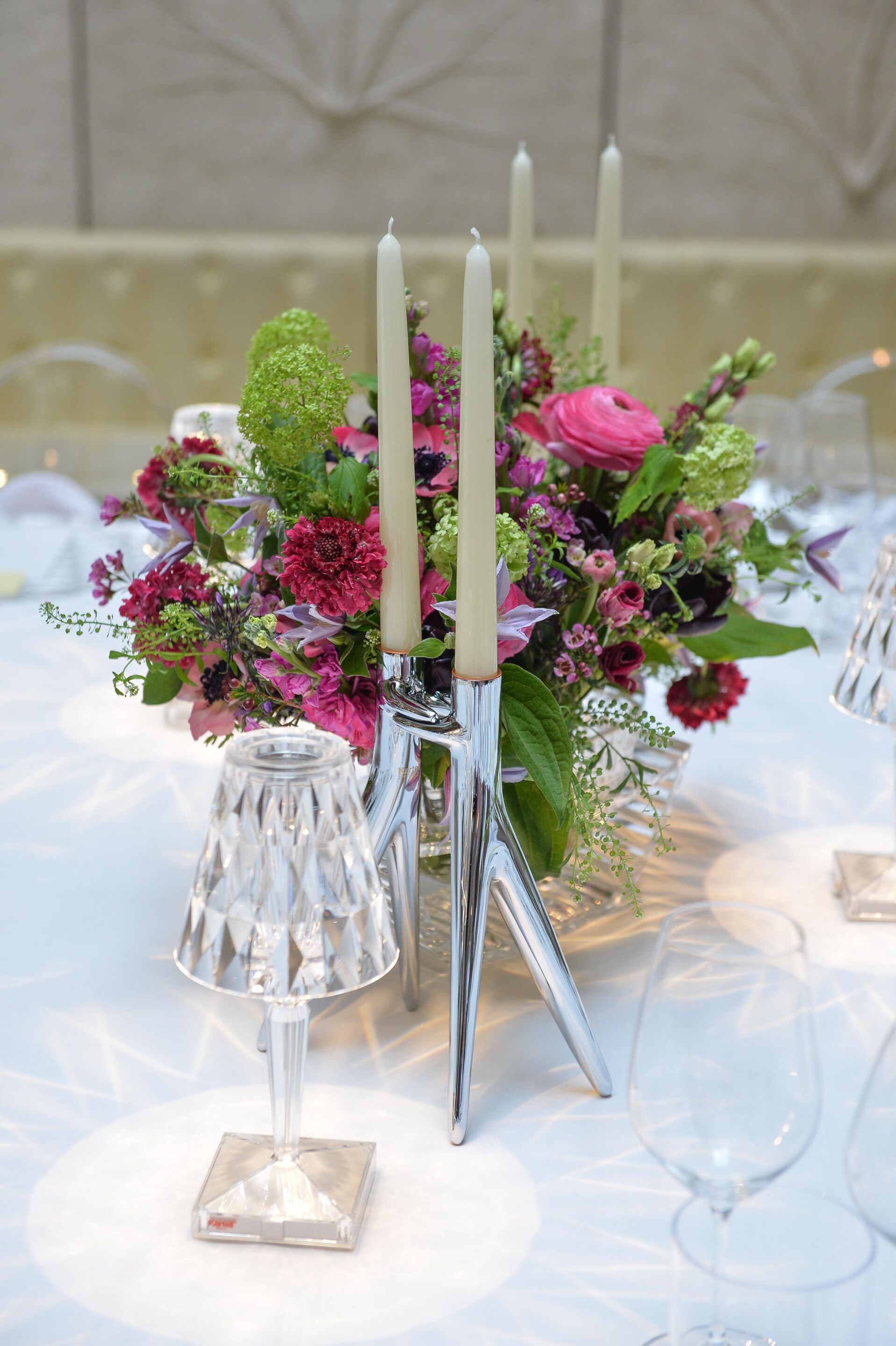 Алюминиевый подсвечник Kartell ABBRACCIAIO ARCH-00031181 - Вид №5