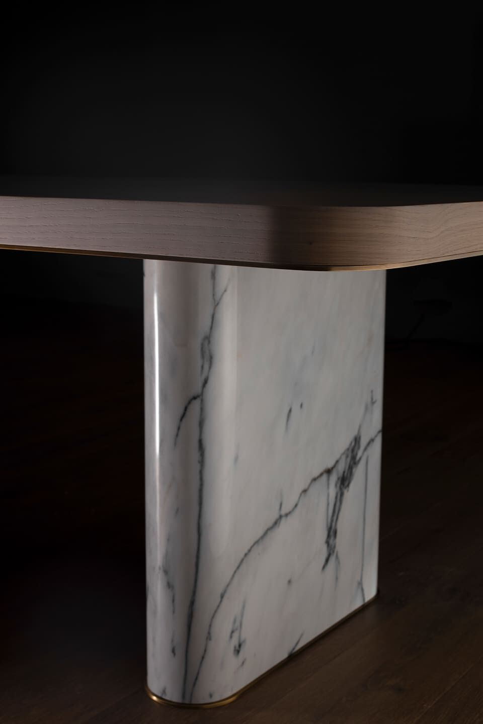 Прямоугольный обеденный стол из дуба и мрамора Calacatta Greenapple FALL ARCH-00008402 - Вид №3
