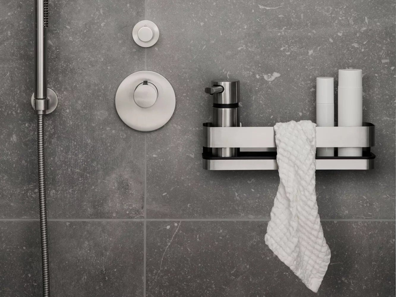 Клейкая полка для ванной из нержавеющей стали blomus Nexio ARCH-00130402 - Вид №7