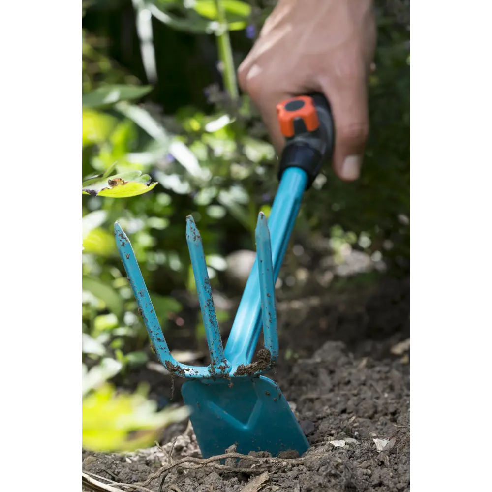 Мотыжка Gardena насадка комби, 3 зубца, 6.5 см пластик/сталь синий/черный STLM-2147854 - Вид №7