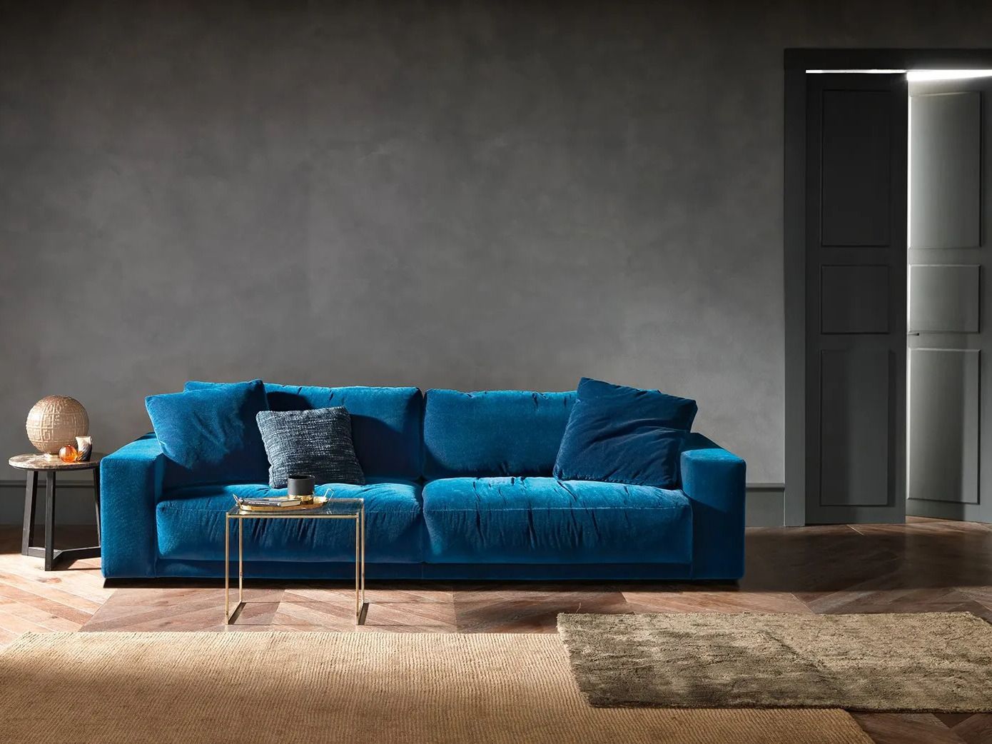 Бархатный диван VALENTINI Rafael New ARCH-00099785