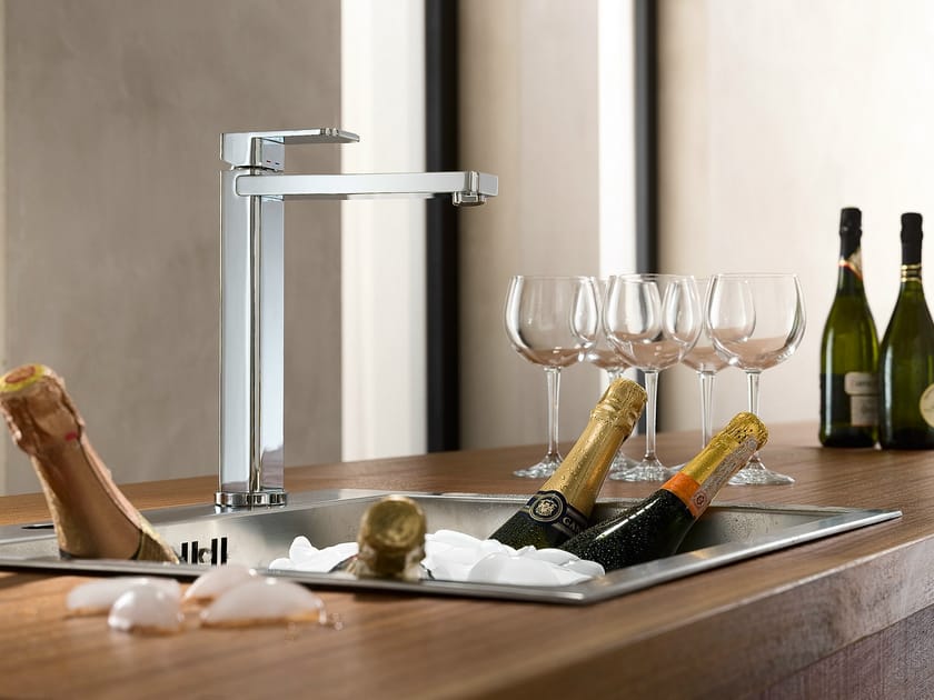 Смеситель для кухни с одним отверстием Nobili Loop ARCH-00108834