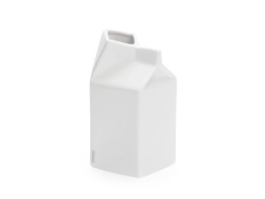 Фарфоровая молочная машина