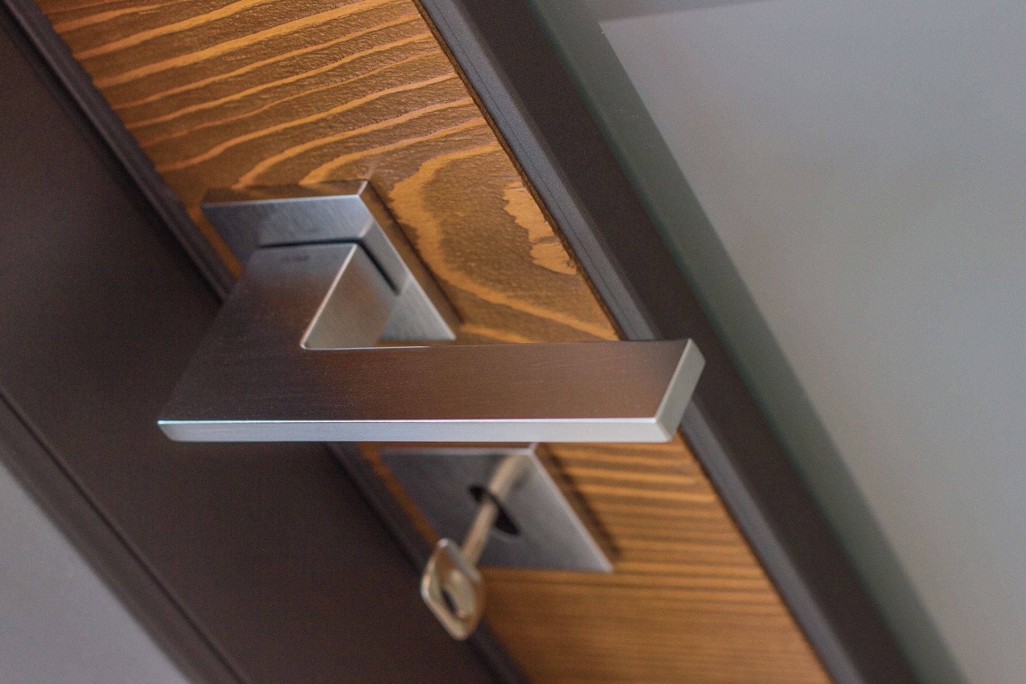 Распашная дверь из лиственницы FBP Адель ARCH-00132839 - Вид №2