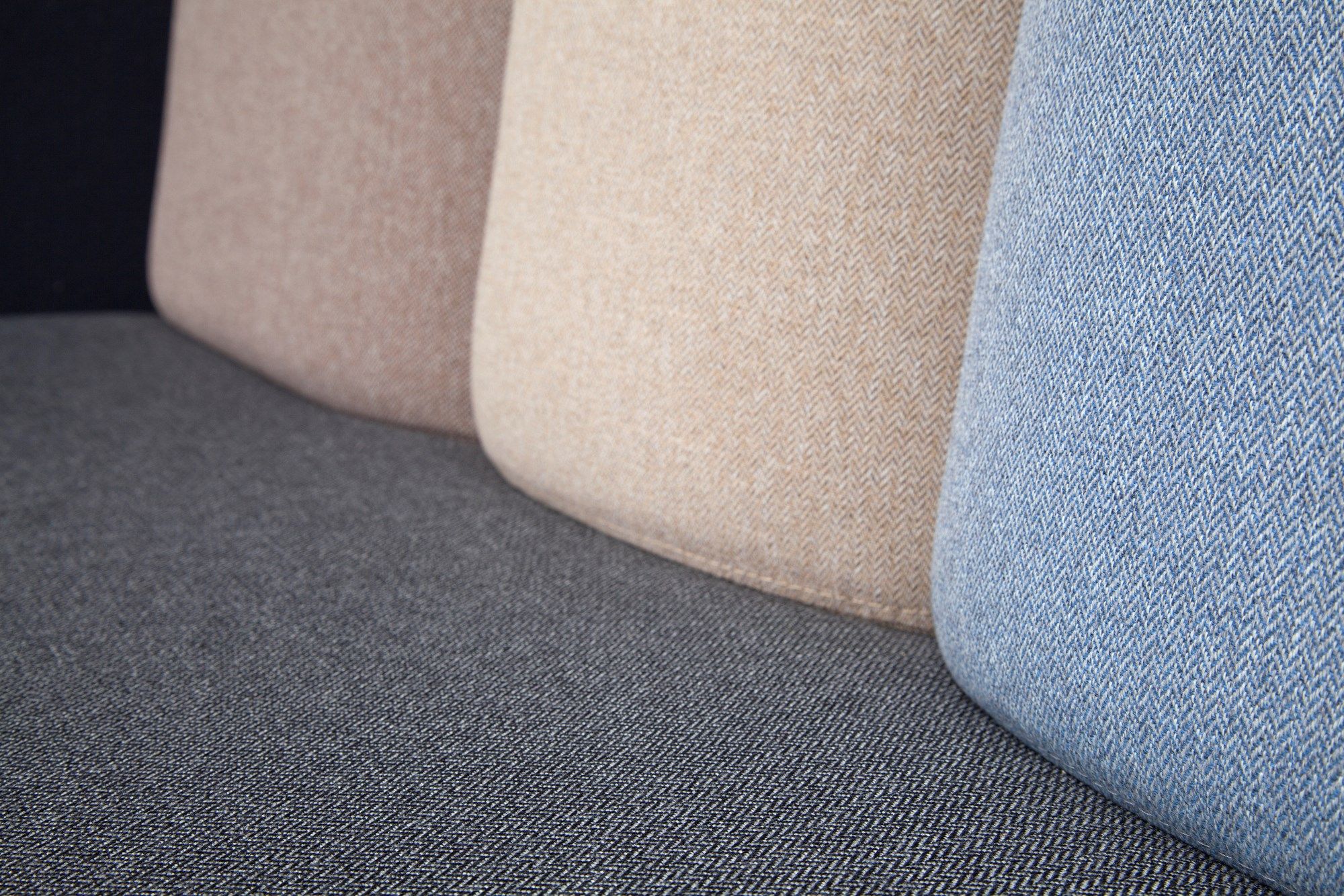 2-местный диван с высокой спинкой Intuit by Softrend август ARCH-00121702 - Вид №11