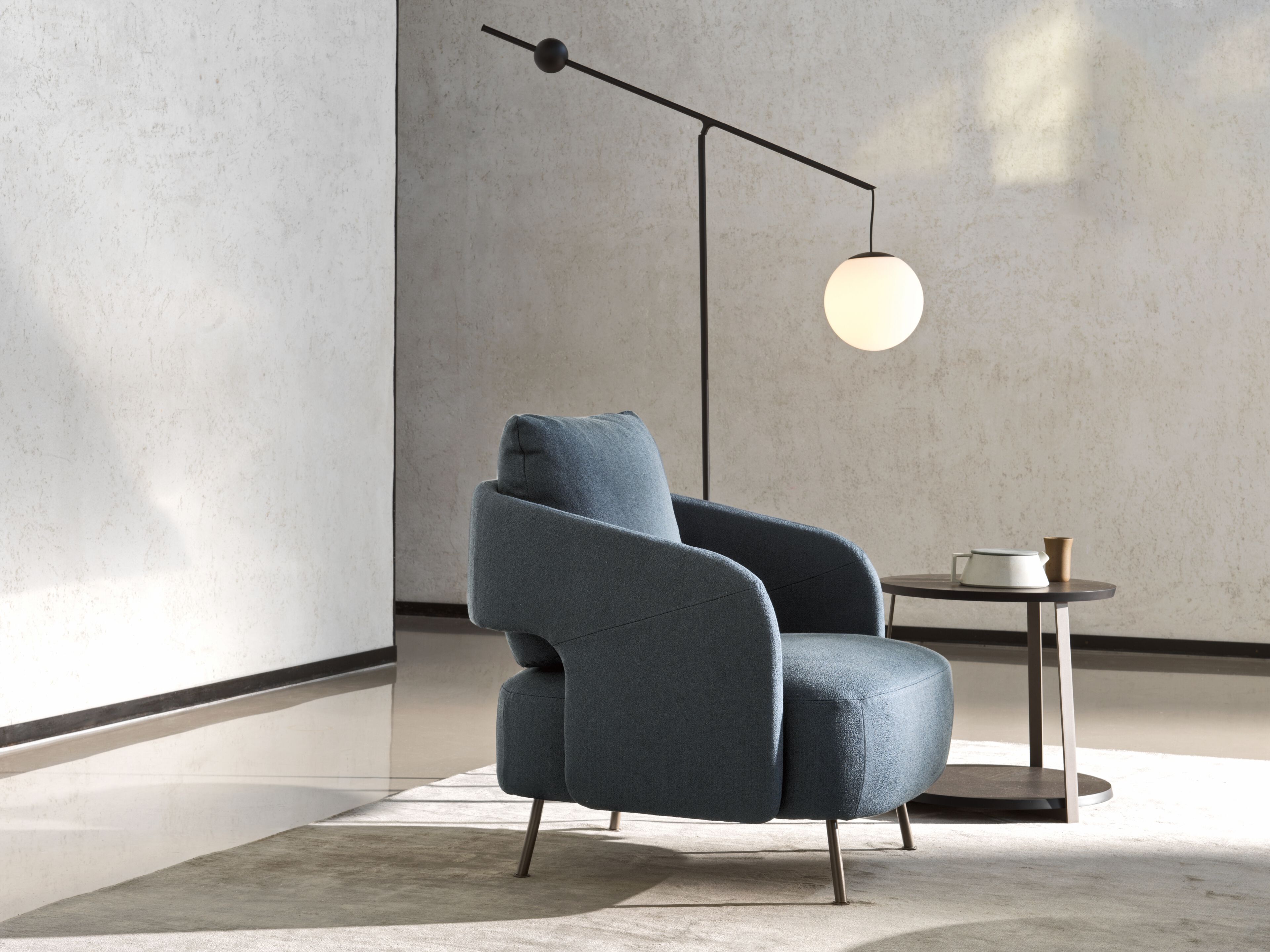 Тканевое кресло с подлокотниками Ditre Italia 356 ARCH-00040829 - Вид №1