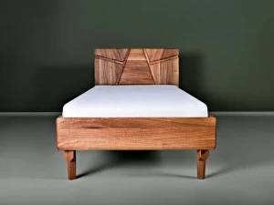 HOOKL und STOOL Односпальная кровать из массива дерева