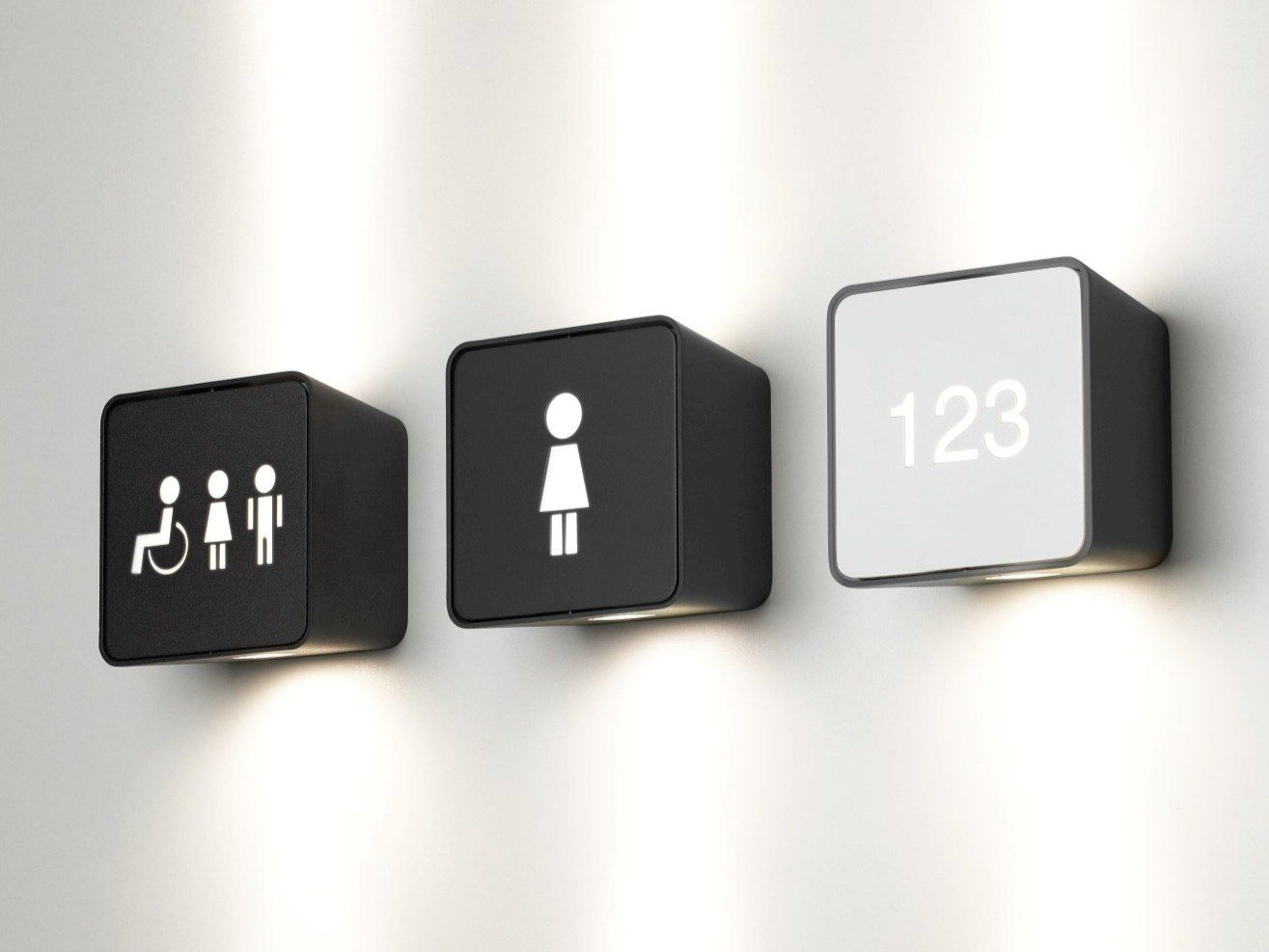 Алюминиевый светодиодный наружный настенный светильник Marset Лаборатория ARCH-00081510 - Вид №1