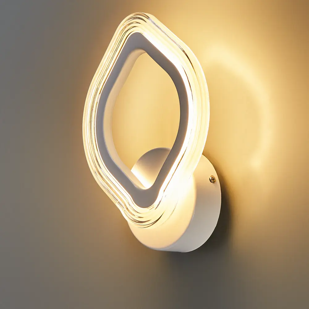 Santreyd SF7132/1W-WT — современный настенный светильник для стильного интерьера 89360460 STLM-1495498 - Вид №2