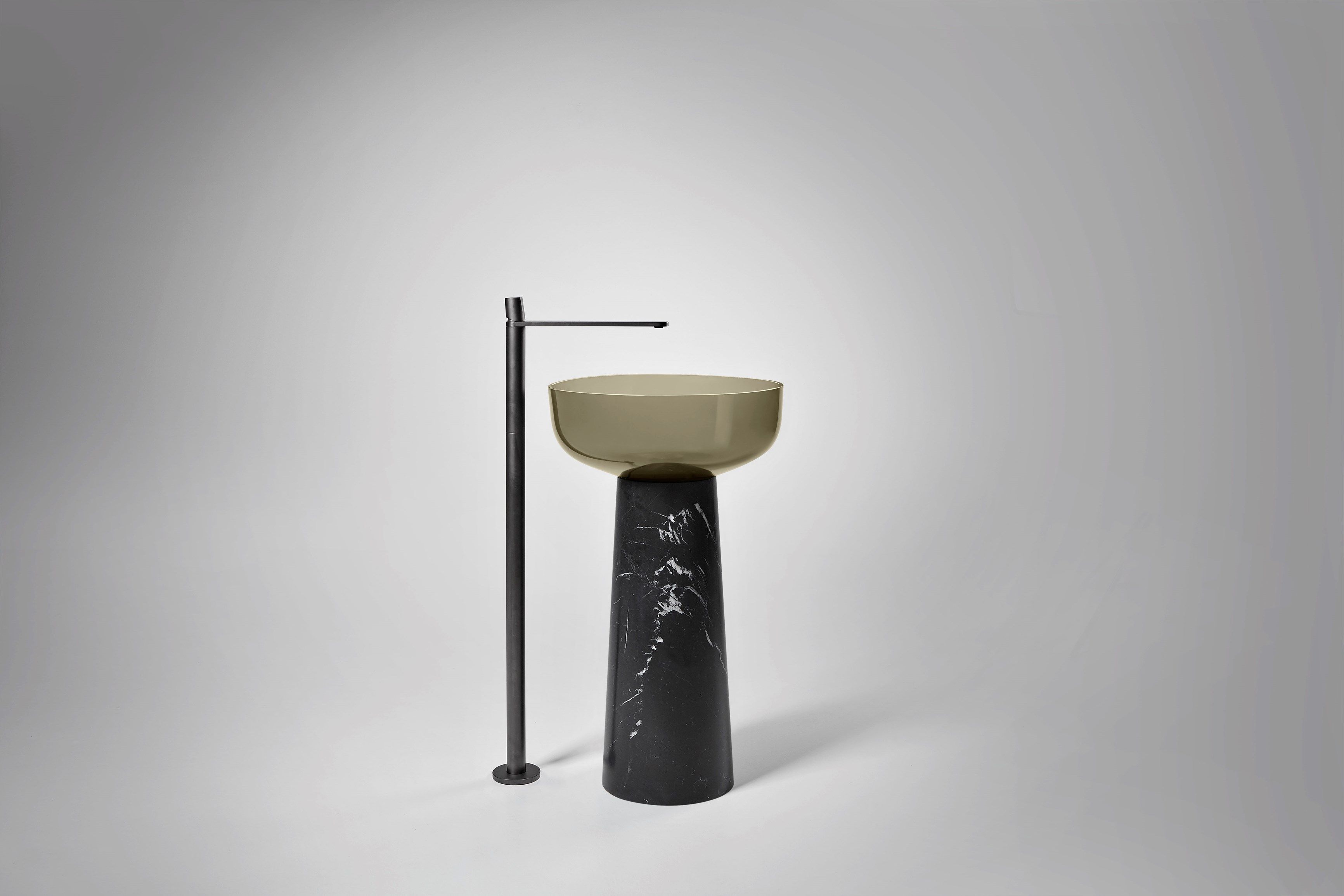 Круглый отдельно стоящий умывальник из черного мрамора Marquina Antoniolupi ALBUME10 + ALBUME21 ARCH-00047857 - Вид №20