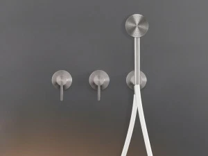 Ceadesign Настенный комплект из 2 смесителей для ванны / душа с ручным душем Innovo Inv 57y