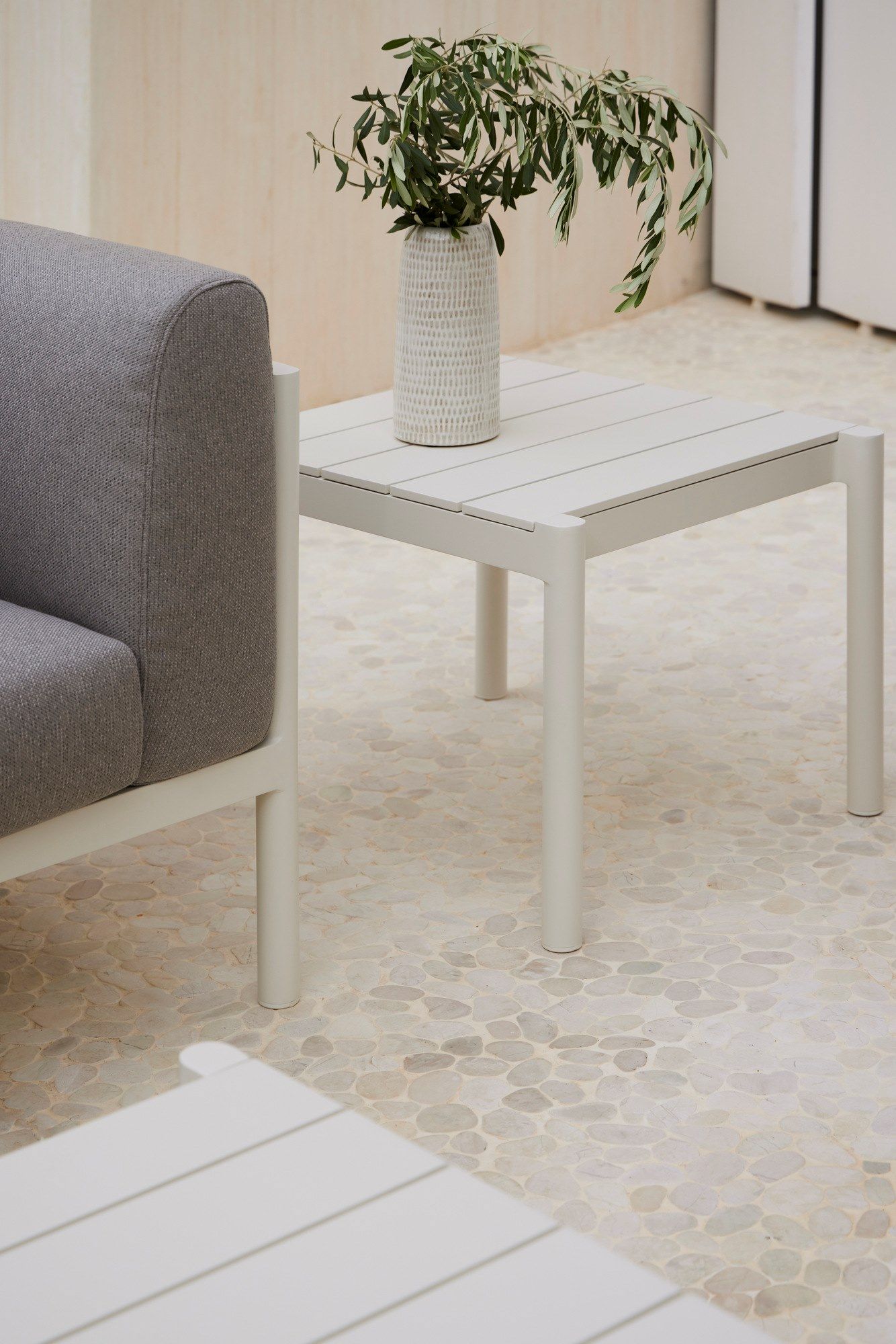 Алюминиевый журнальный столик с керамогранитом POINT Origin ARCH-00076927 - Вид №6