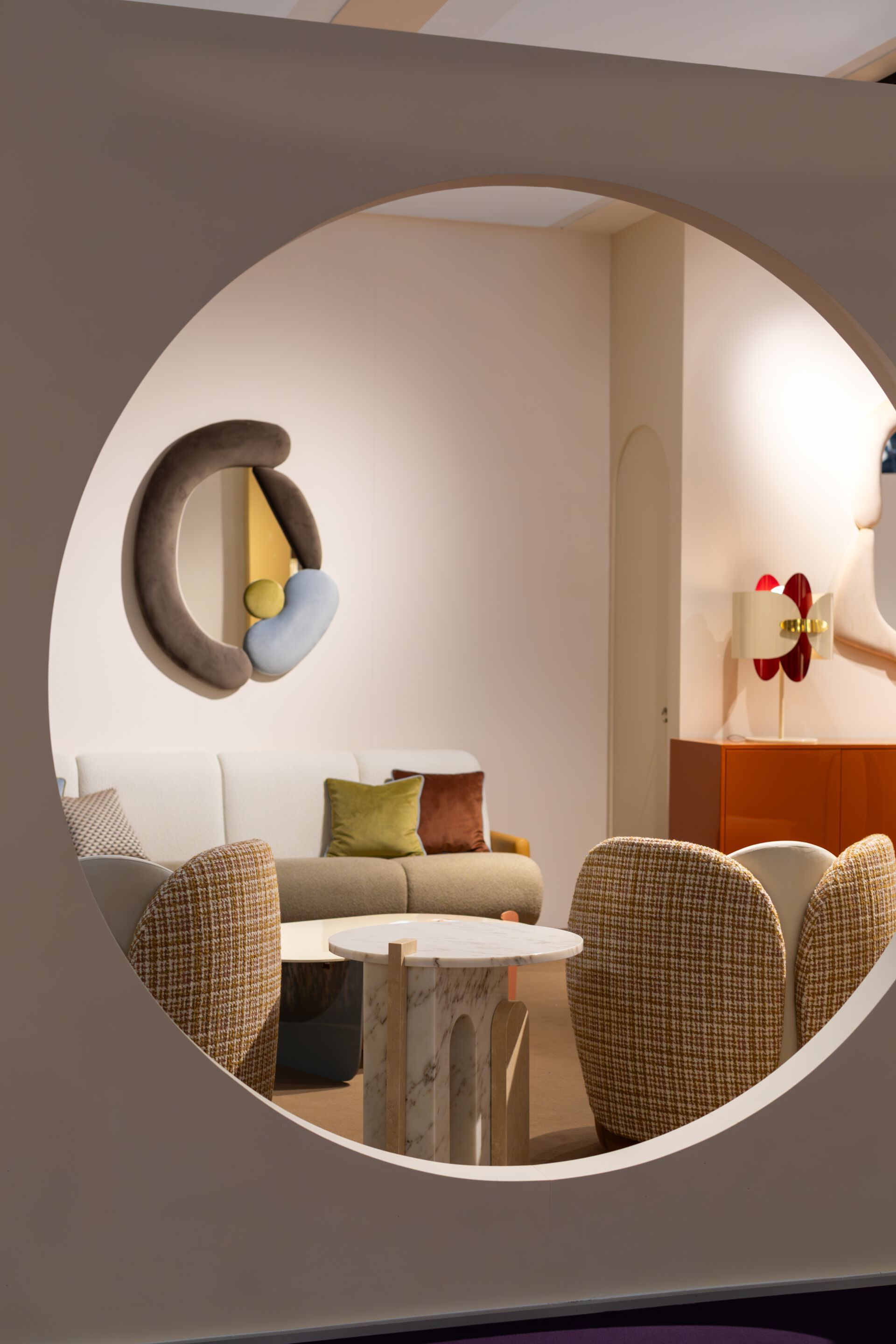 Бархатный диван DOVAIN STUDIO MIMO ARCH-00085210 - Вид №3