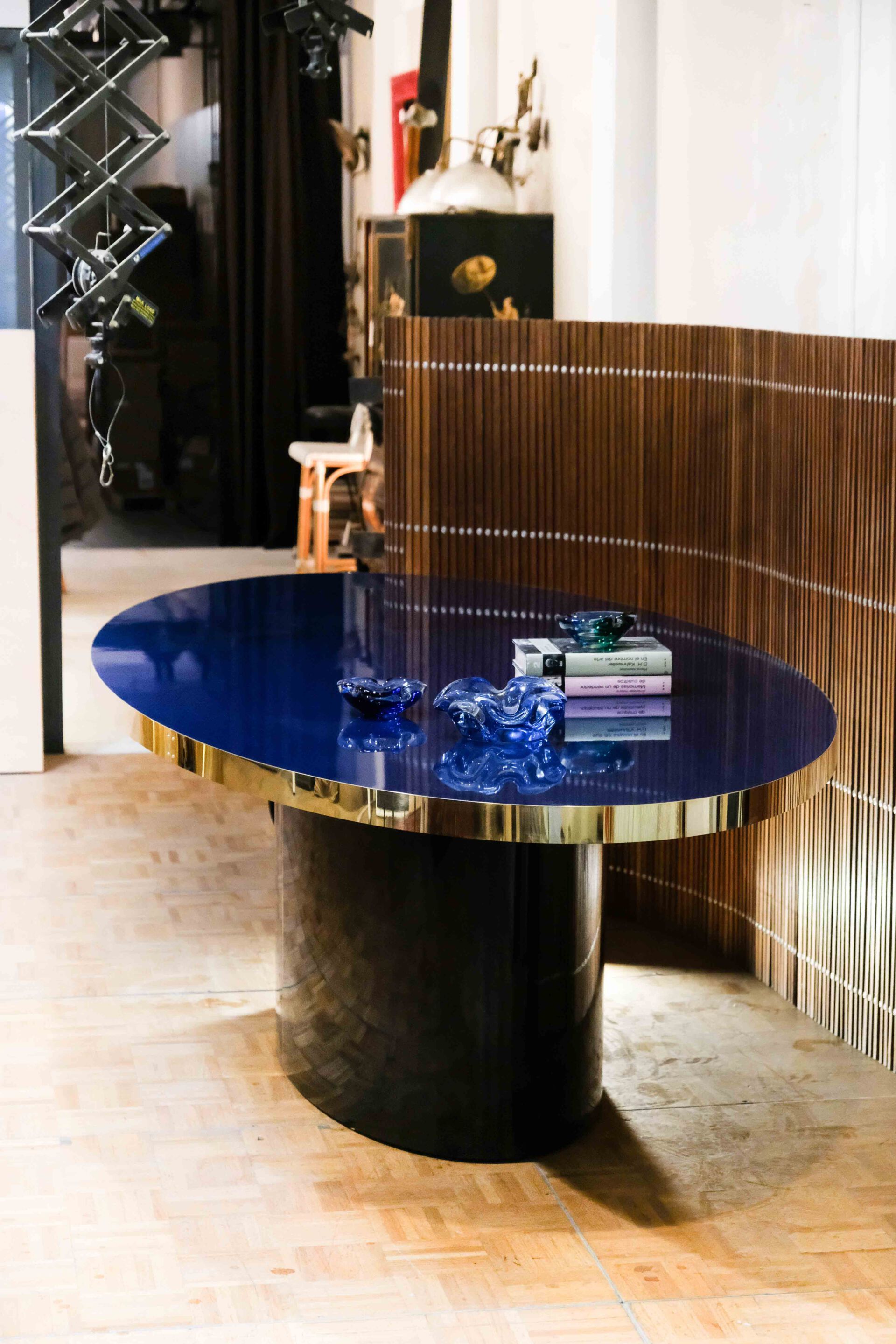 Овальный стол из ламинированного стекла Jover+Valls Antique Boutique-Malibu ARCH-00078749 - Вид №12