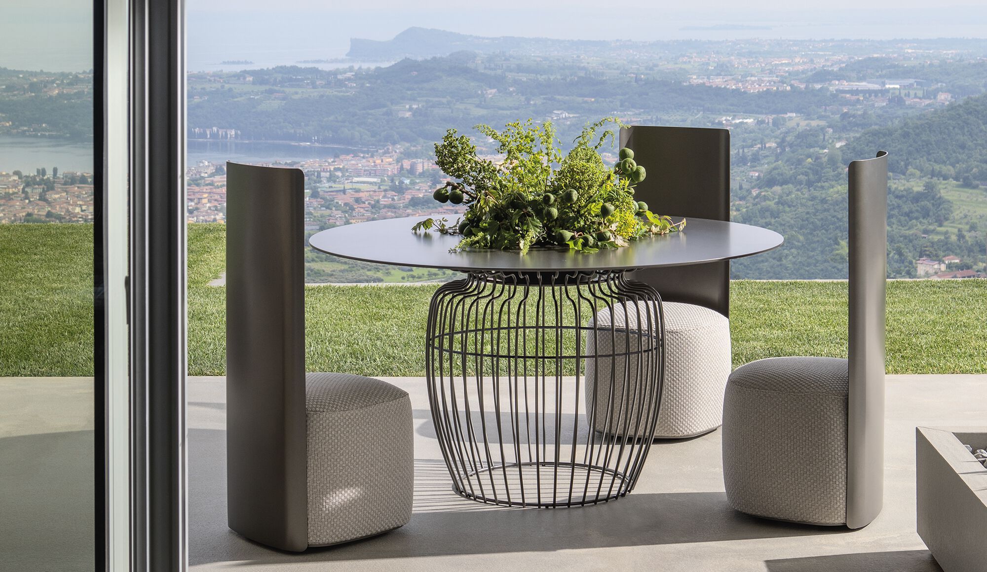 Круглый металлический стол Natevo Атолл ARCH-00109993 - Вид №1