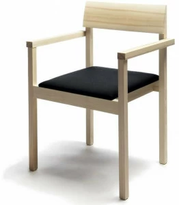 Nikari Штабелируемый деревянный стул с подлокотниками Arkitecture
