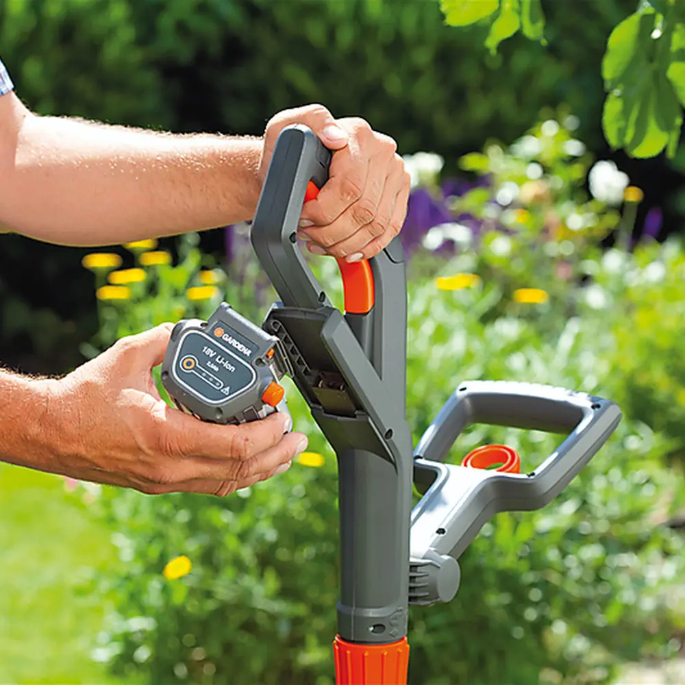 Триммер аккумуляторный Bosch EasyGrassCut 12-230 12 В 1x2 Ач АКБ и ЗУ входит в комплект GARDENA STLM-2139031 - Вид №2