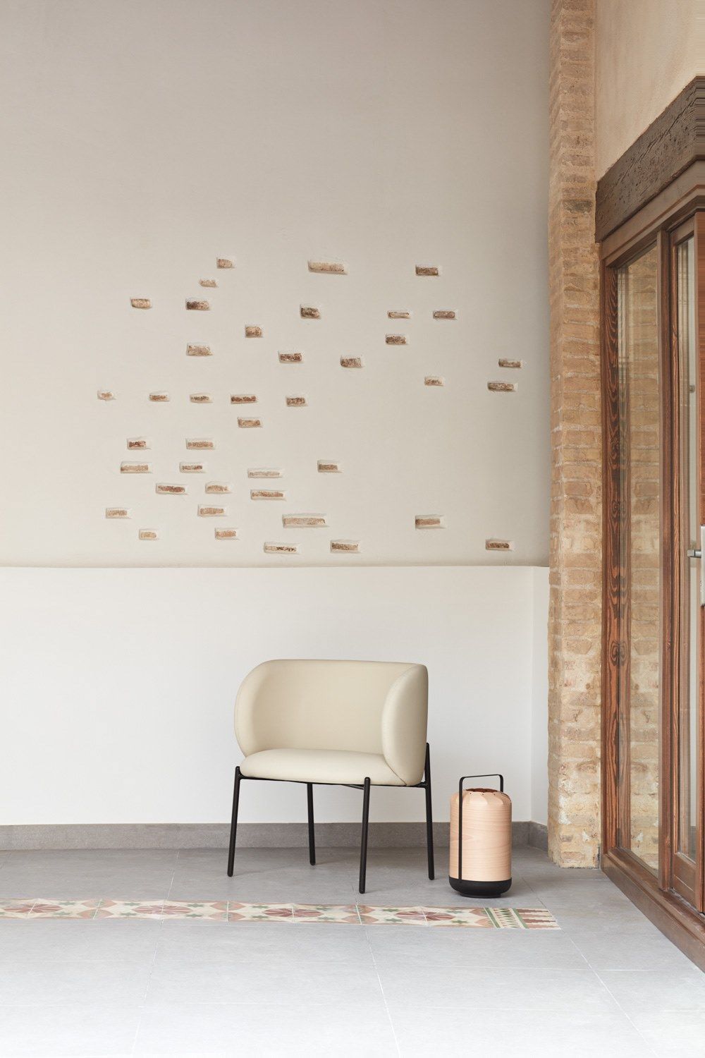 Кресло из искусственной кожи с подлокотниками TEULAT Mogi ARCH-00092240 - Вид №32