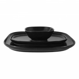 Салатник фарфоровый с 2 тарелками черные "Форма" MAXWELL & WILLIAMS ФОРМА 00-3946551 Черный