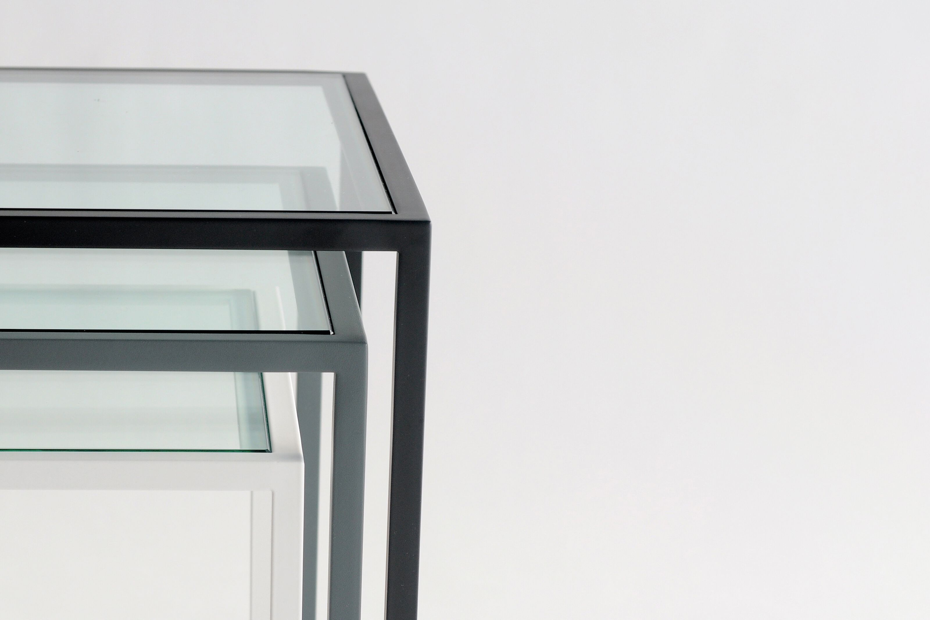 Набор штабелируемых и квадратных столов из стали и стекла Phase Design Half &amp ARCH-00064906 - Вид №6