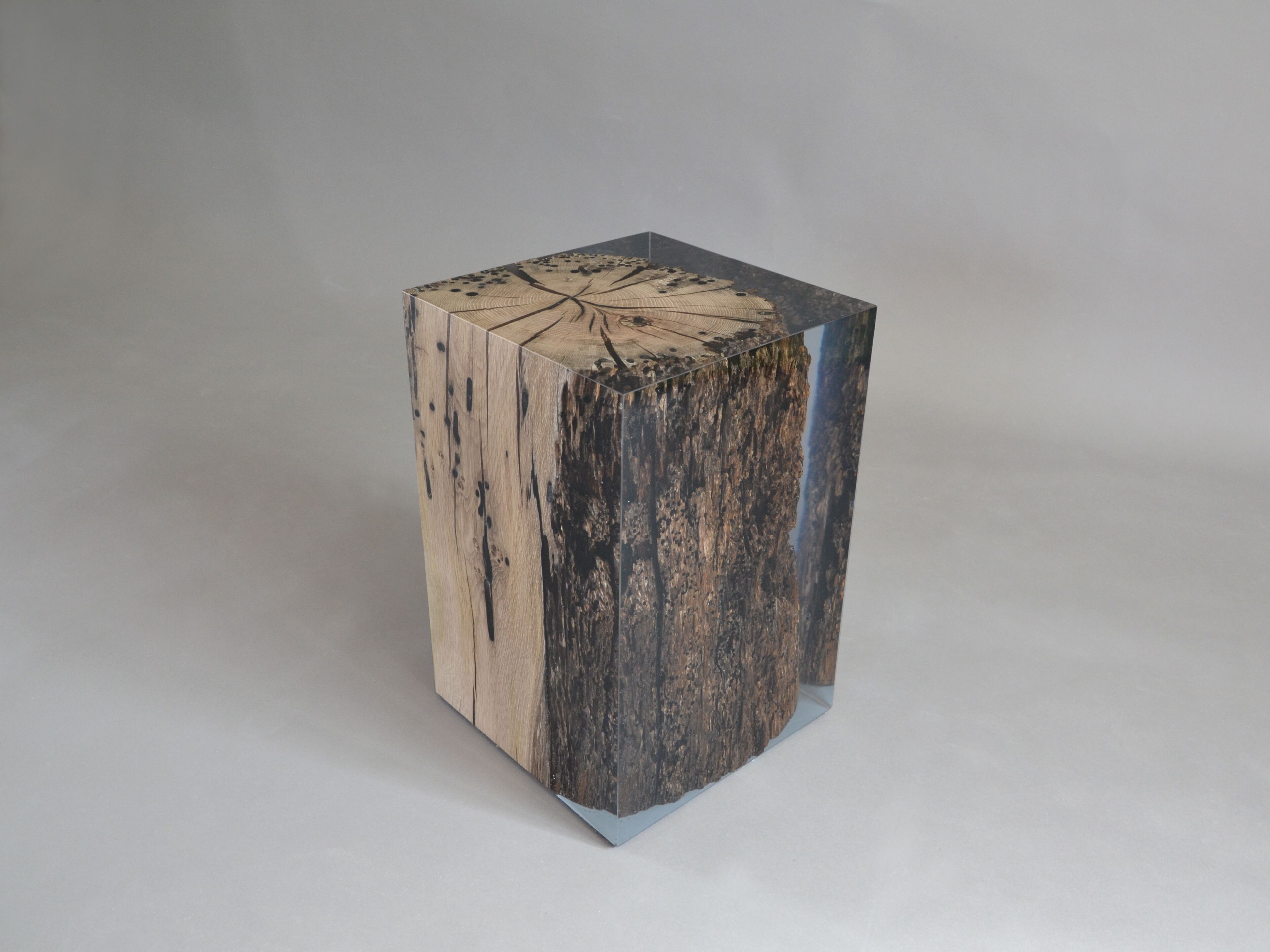 Табурет / журнальный столик из дуба и смолы alcarol Bricola ARCH-00047970 - Вид №11