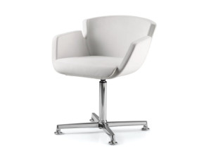 Кожаный спицевый стул с подлокотниками для залов ожидания