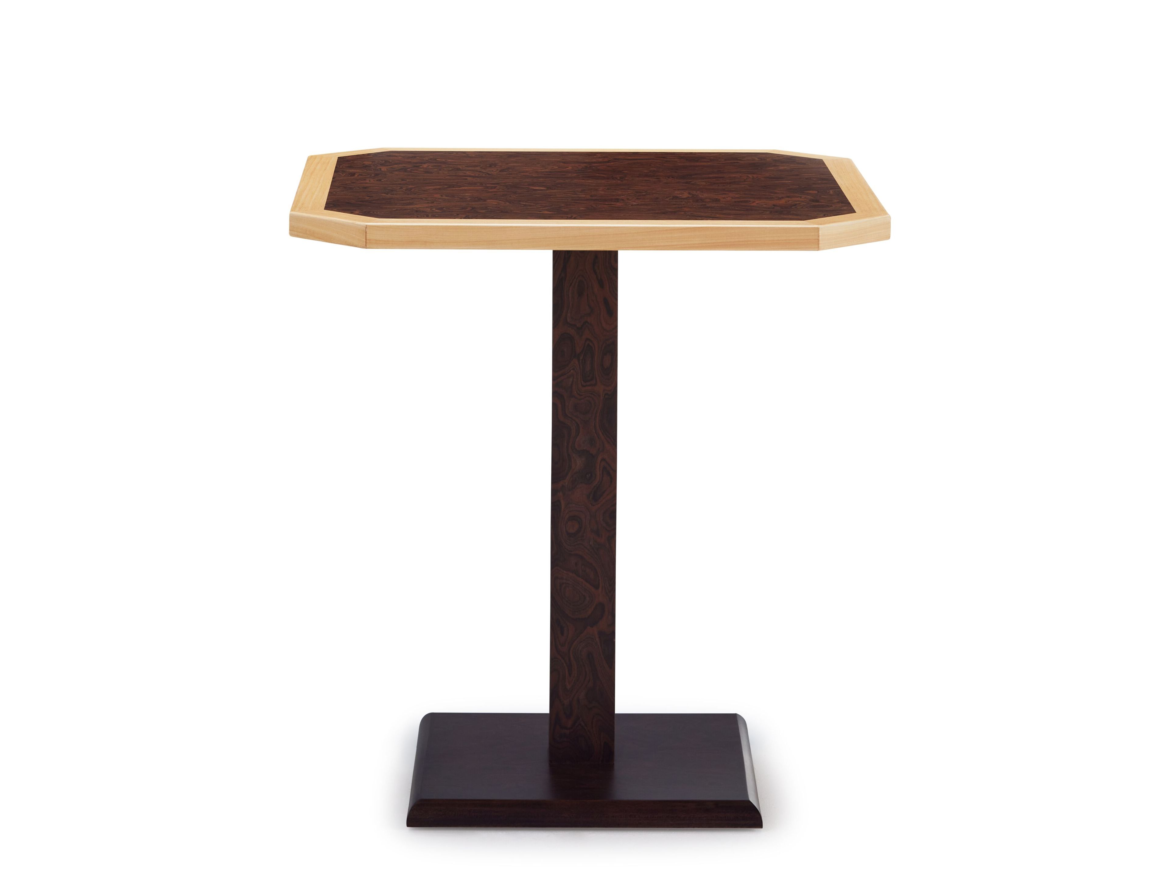 Квадратный стол из дерева и металла Papell Design гостиница ARCH-00149255