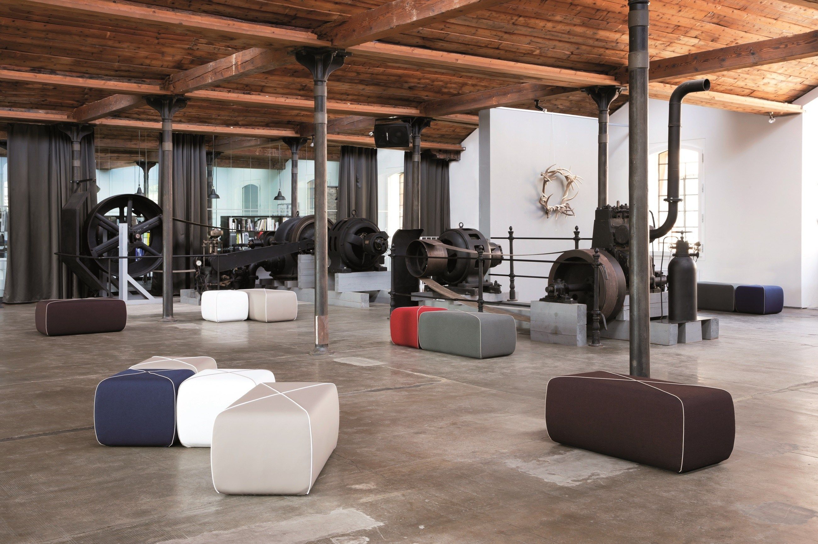 Пуф B-LINE CROSSED ARCH-00059442 - Вид №7