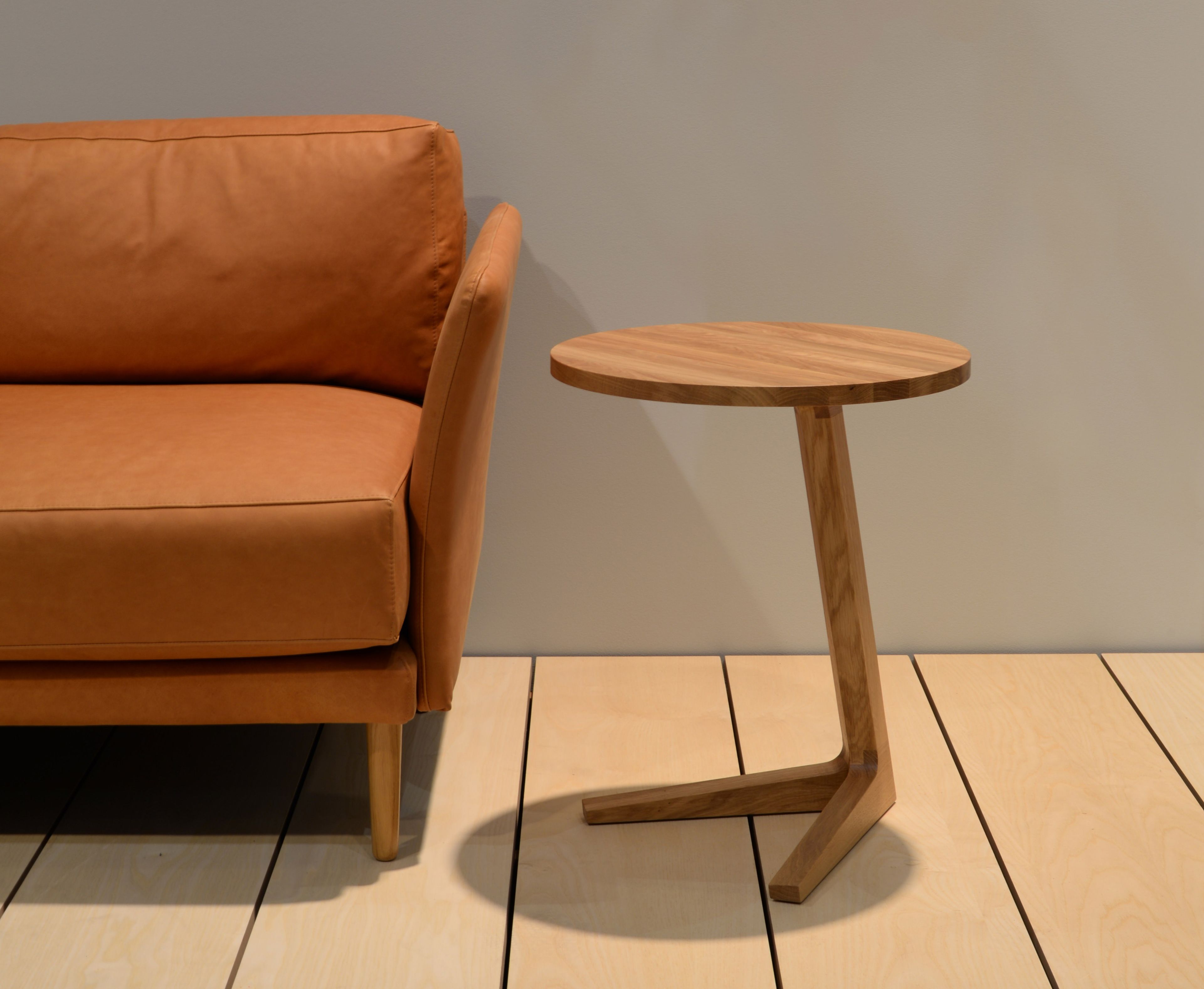 Круглый журнальный столик из дуба Case Cross ARCH-00143295 - Вид №2