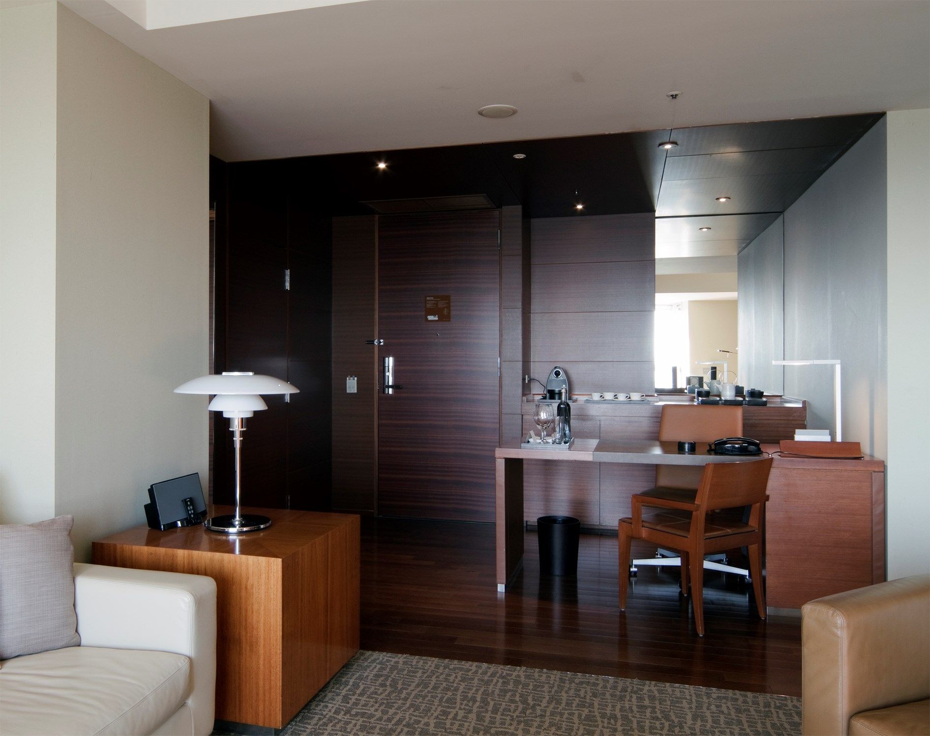 Настольная лампа из опалового стекла Ph PH 4½-3½ ARCH-00022234 - Вид №5