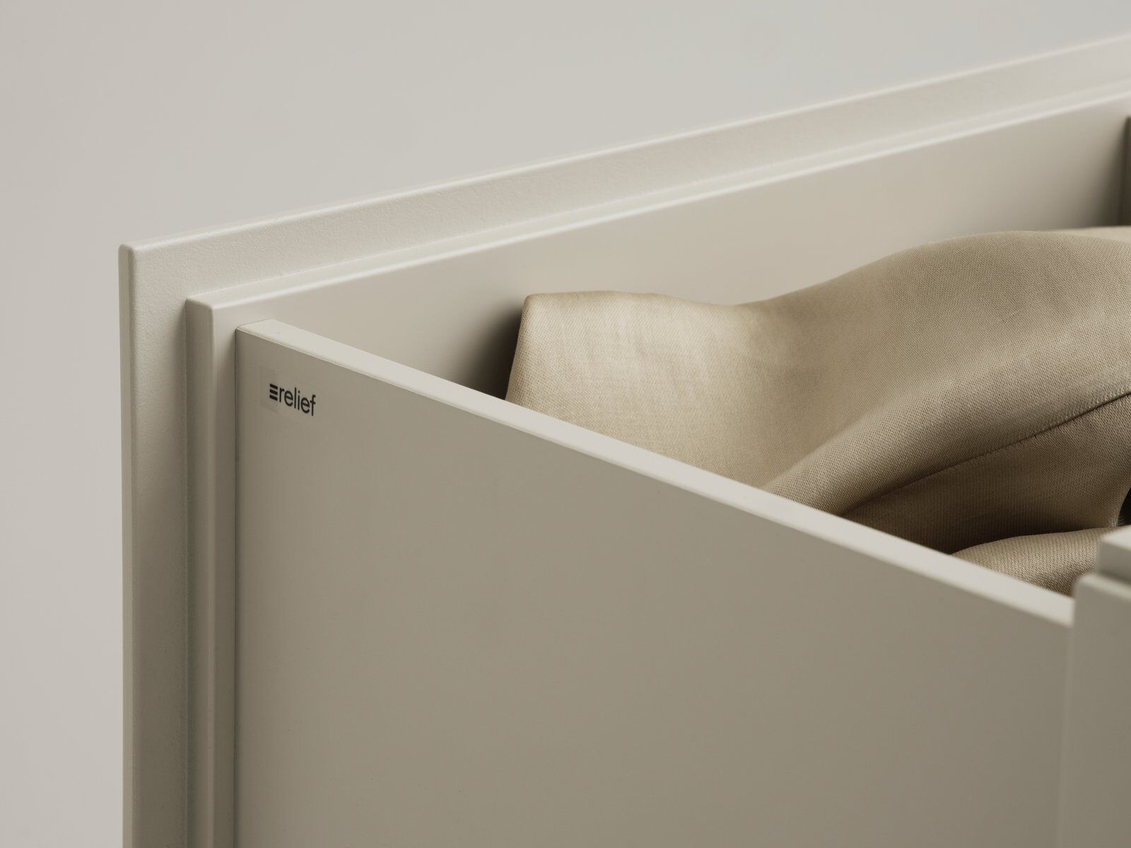 МДФ секционный комод String Furniture Relief ARCH-00117838 - Вид №6