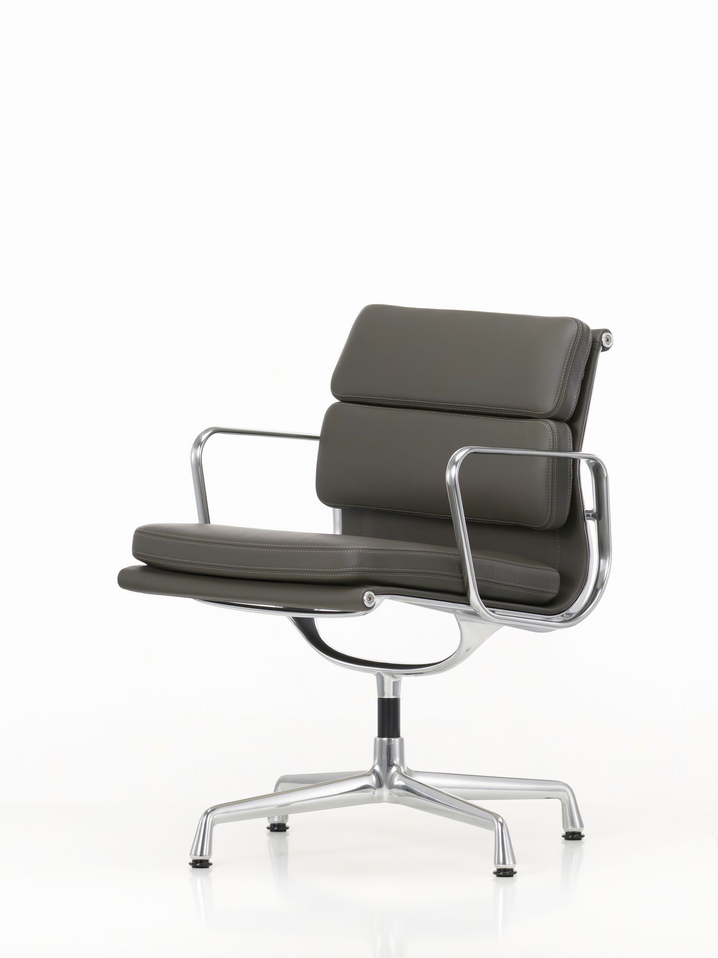 Кожаный стул с подлокотниками VITRA Eames Soft Pad Group ARCH-00088842 - Вид №45