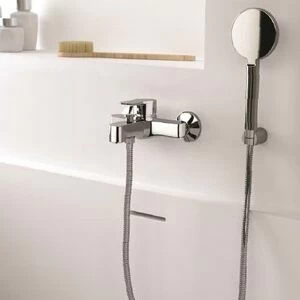 1682/FX19 1 H2VIP Смеситель для ванны настенный с ручным душем цвет хром