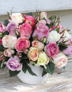 2613 755 a3 Искусственный букет из шиповников, 16-цветков, 28 см, бежево-роза H-andreas