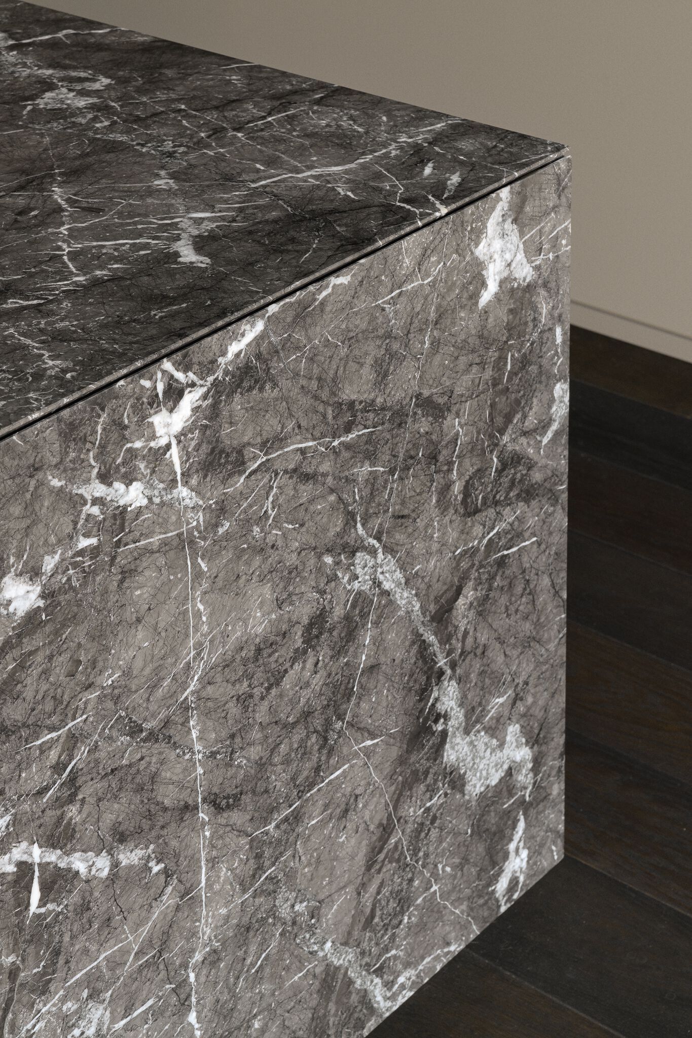 Кухня с островом на заказ из дерева и камня Zajc Monolith ARCH-00020432 - Вид №9