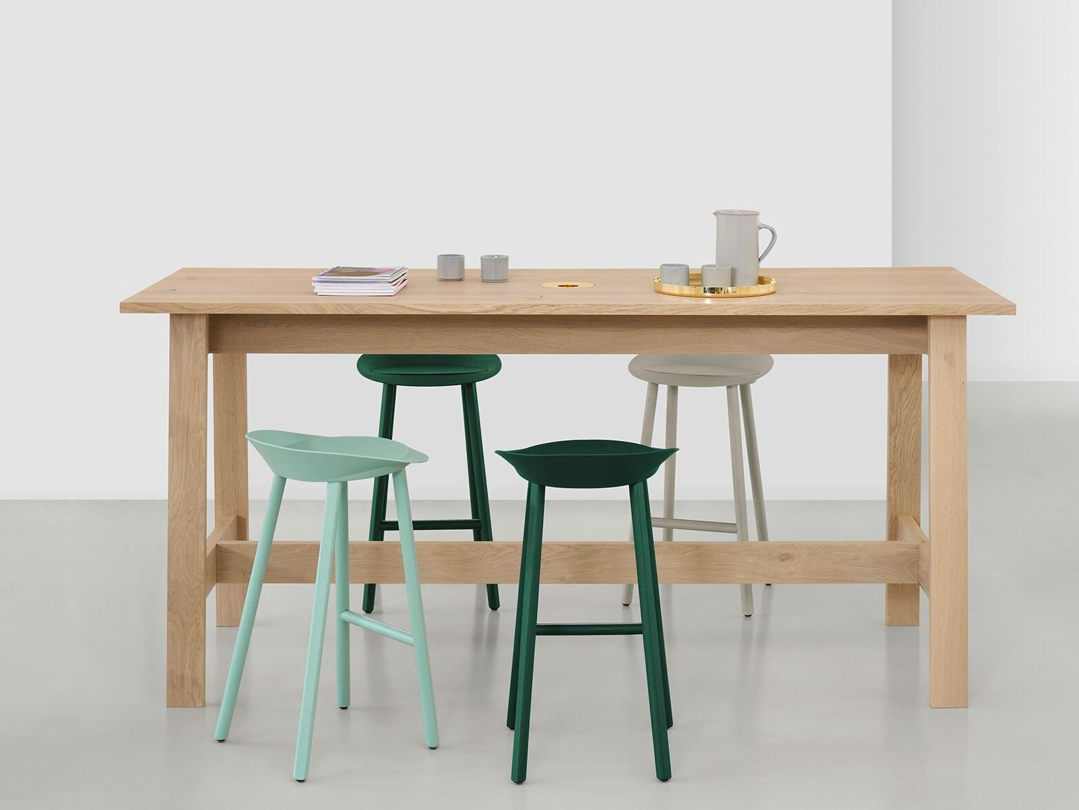 Высокий прямоугольный стол из дуба e15 Basis ARCH-00126264