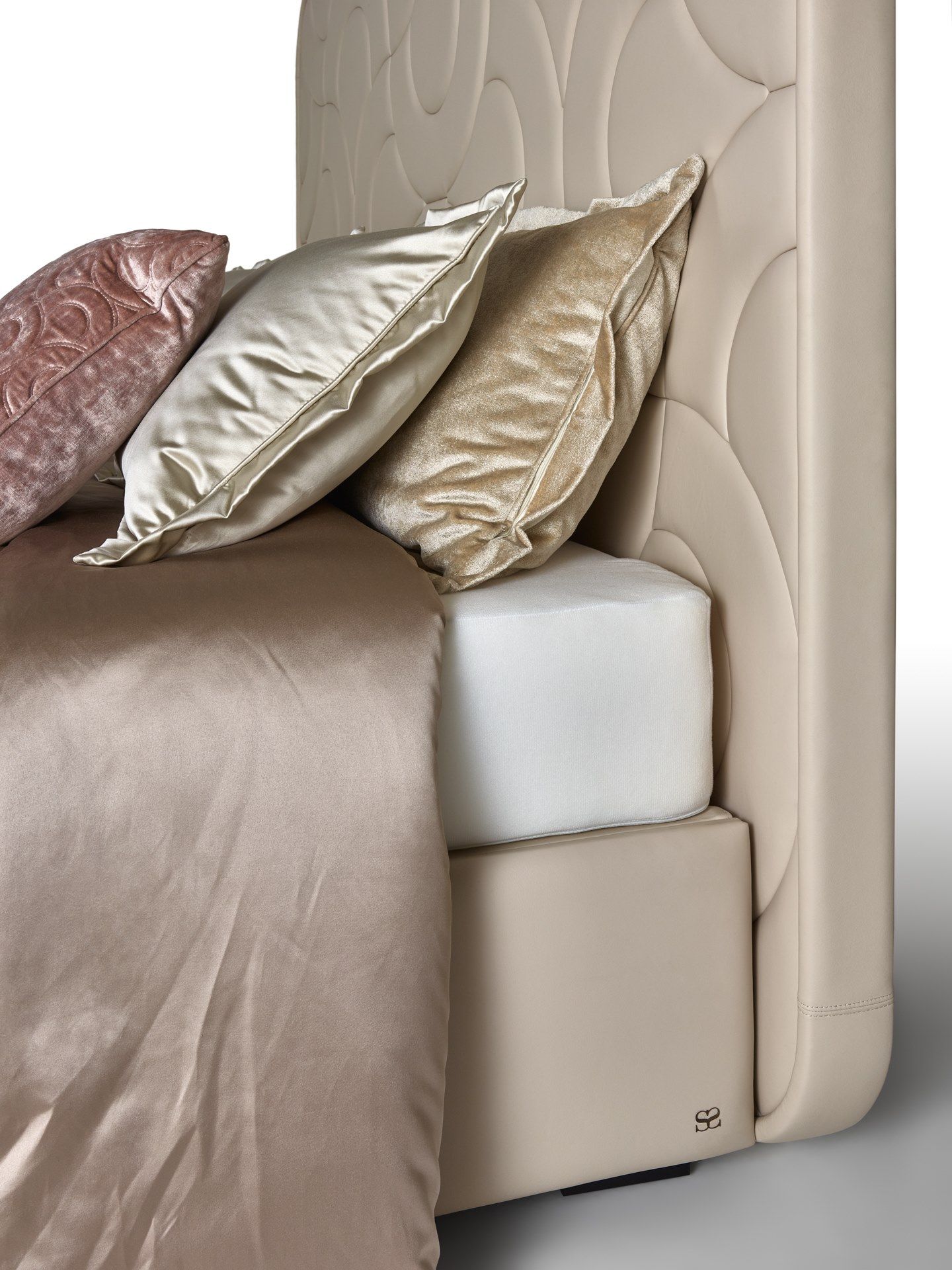 Кожаная мягкая кровать с высоким изголовьем Sicis Amidele ARCH-00048017 - Вид №3