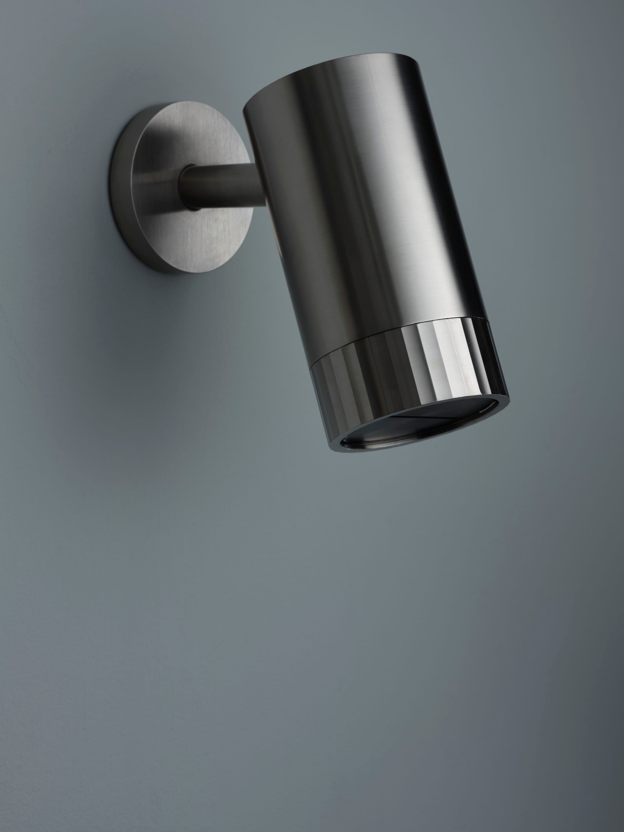 Латунная круглая регулируемая душевая головка с рычагом Ritmonio Diametro35 Wellness Footprinti ARCH-00115931 - Вид №2