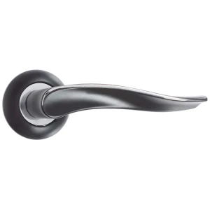 Ручка дверная на розетке Модена ЦАМ гальваническое покрытие цвет чёрный/хром