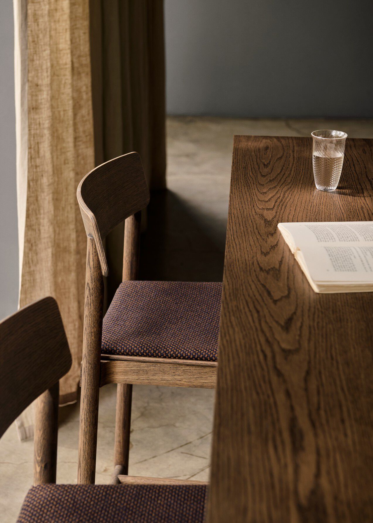 Твердый деревянный кухонный стул с мягким сиденьем &Tradition Betty ARCH-00117131 - Вид №10