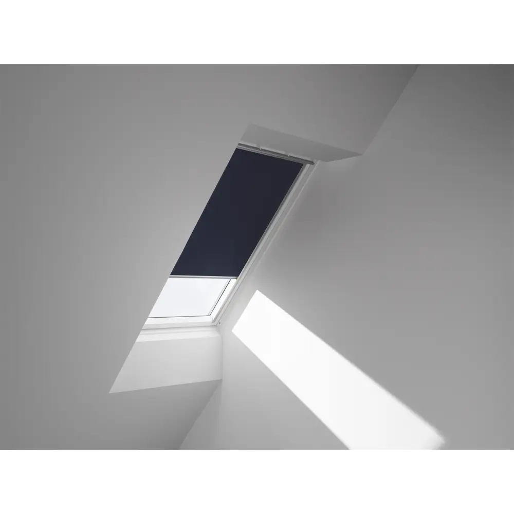 ШТОРА ЗАТЕМНЯЮЩАЯ ДЛЯ ОКОН 114Х118 СИНЯЯ Velux STLM-2084246 - Вид №4