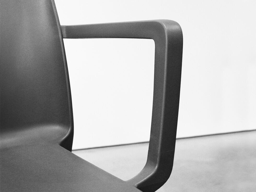 Штабелируемый садовый стул из полипропилена с подлокотниками SCHNEEWEISS interior MALDO 610 - 611 ARCH-00148303 - Вид №2