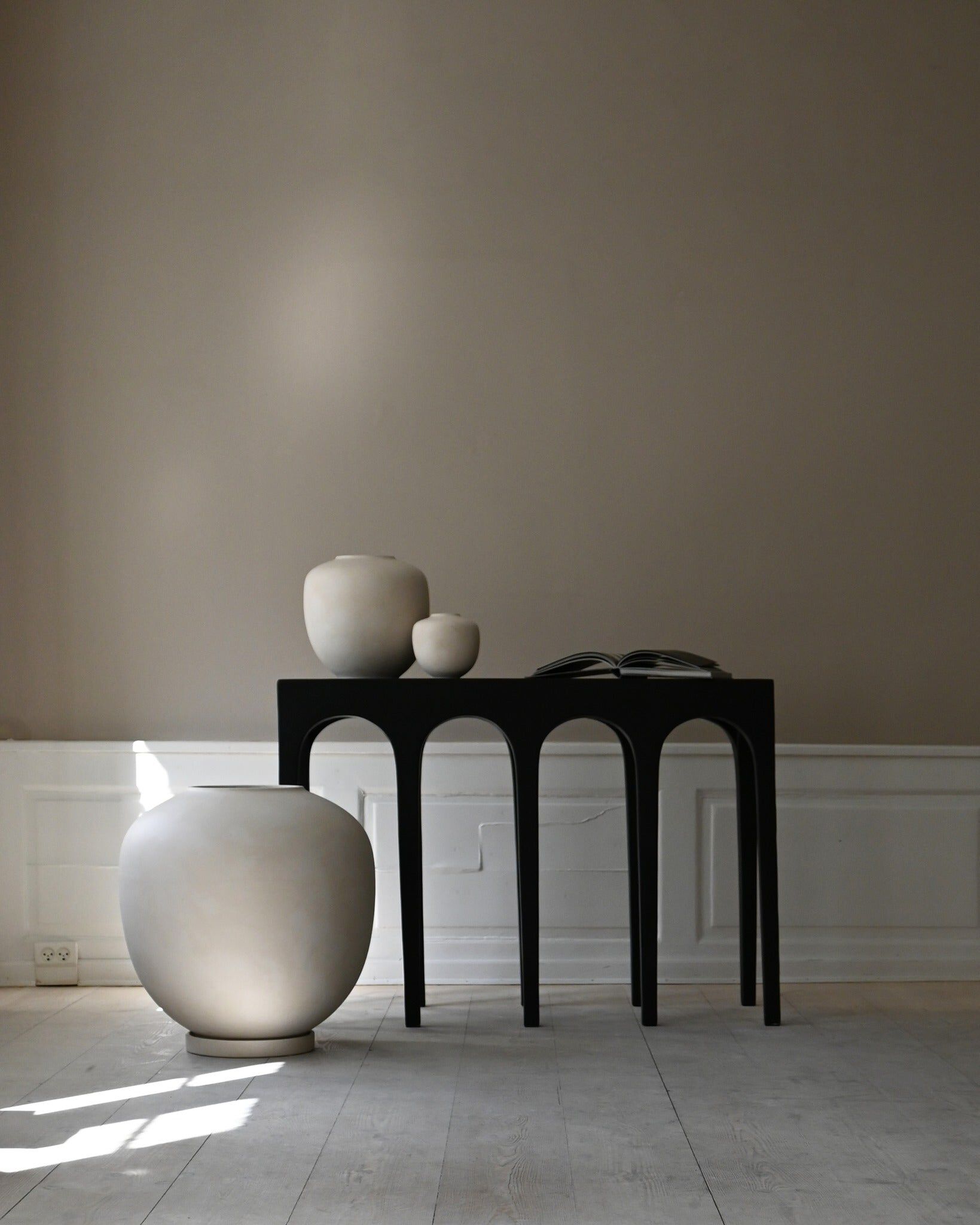 Прямоугольный консольный стол из волокнистого бетона 101 Copenhagen лук ARCH-00058044 - Вид №1