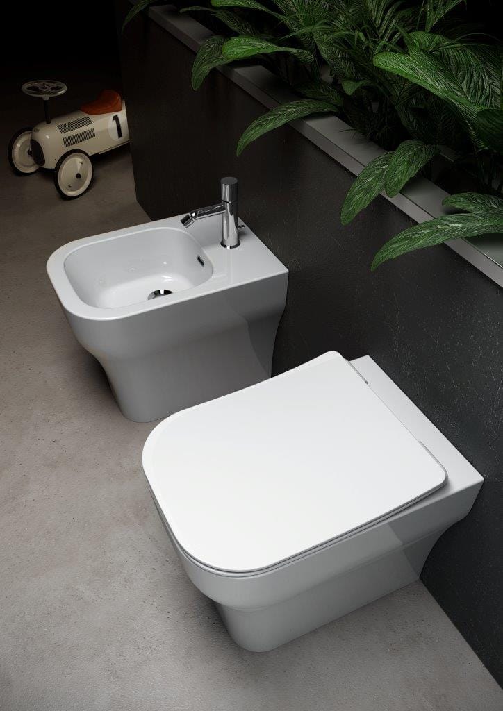 Туалет висит в витрине без бриды Olympia Ceramica Synthesis Eco ARCH-00041743 - Вид №5