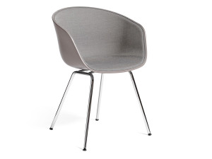 Стул с подлокотниками